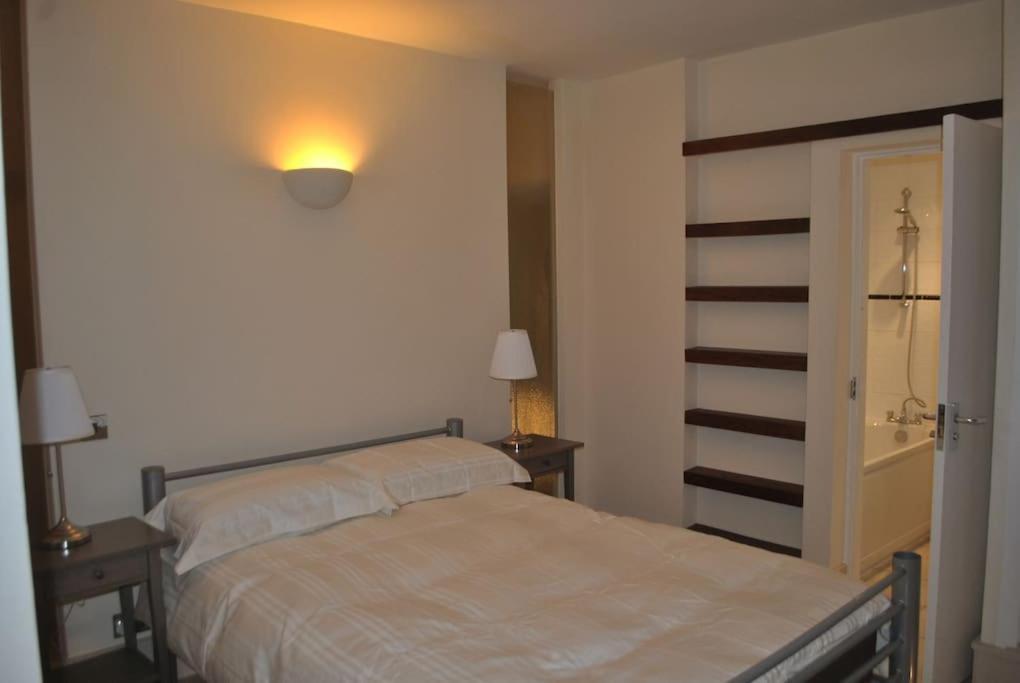 Awesome Apartment In The Heart Of Camden Town London Ngoại thất bức ảnh